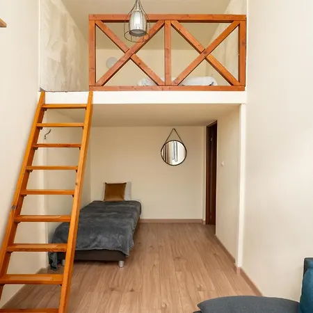 As 8-osobowy W Rynku Apartment *